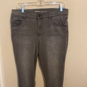 Old Navy Rockstar 24/7 Super Skinny Jeans- Grey